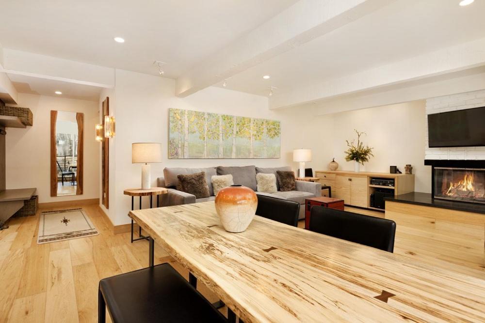 Chateau Roaring Fork Unit 25, Contemporary Condo With River Views, Close To Town Aspen Exterior photo